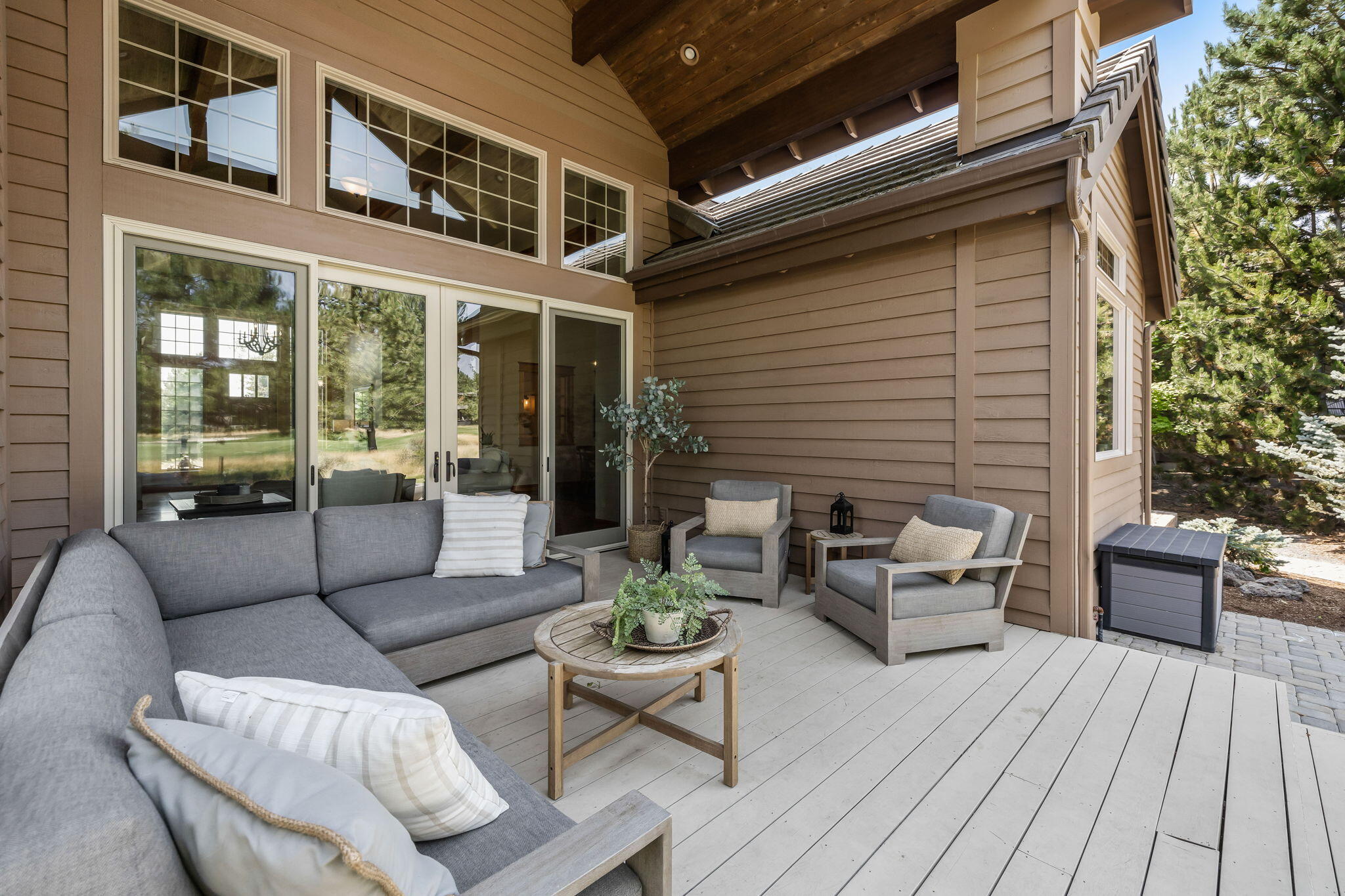 Broken Top - Residential