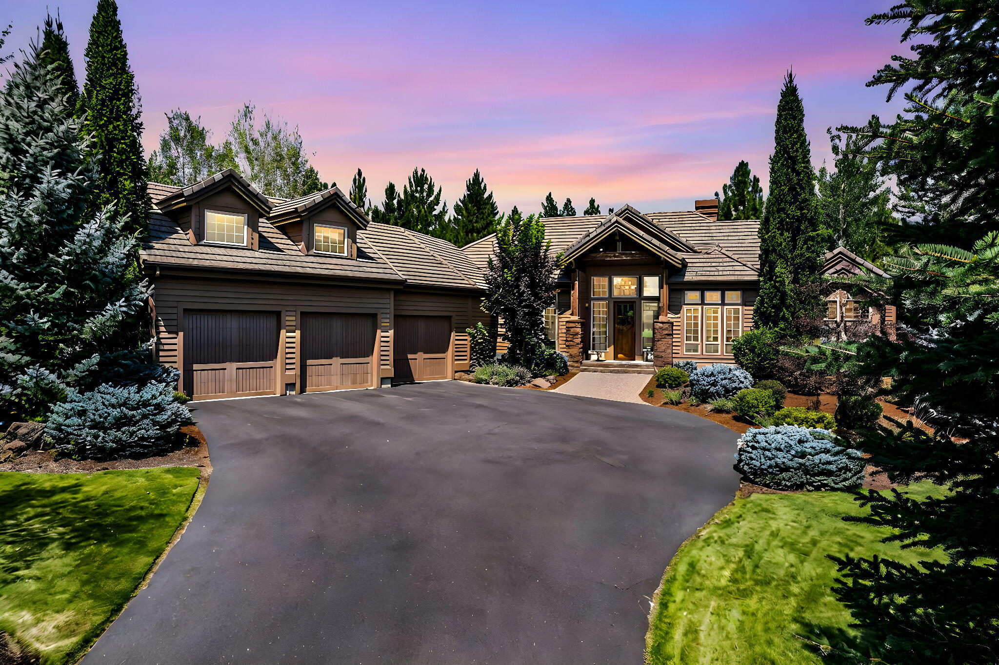 Broken Top - Residential