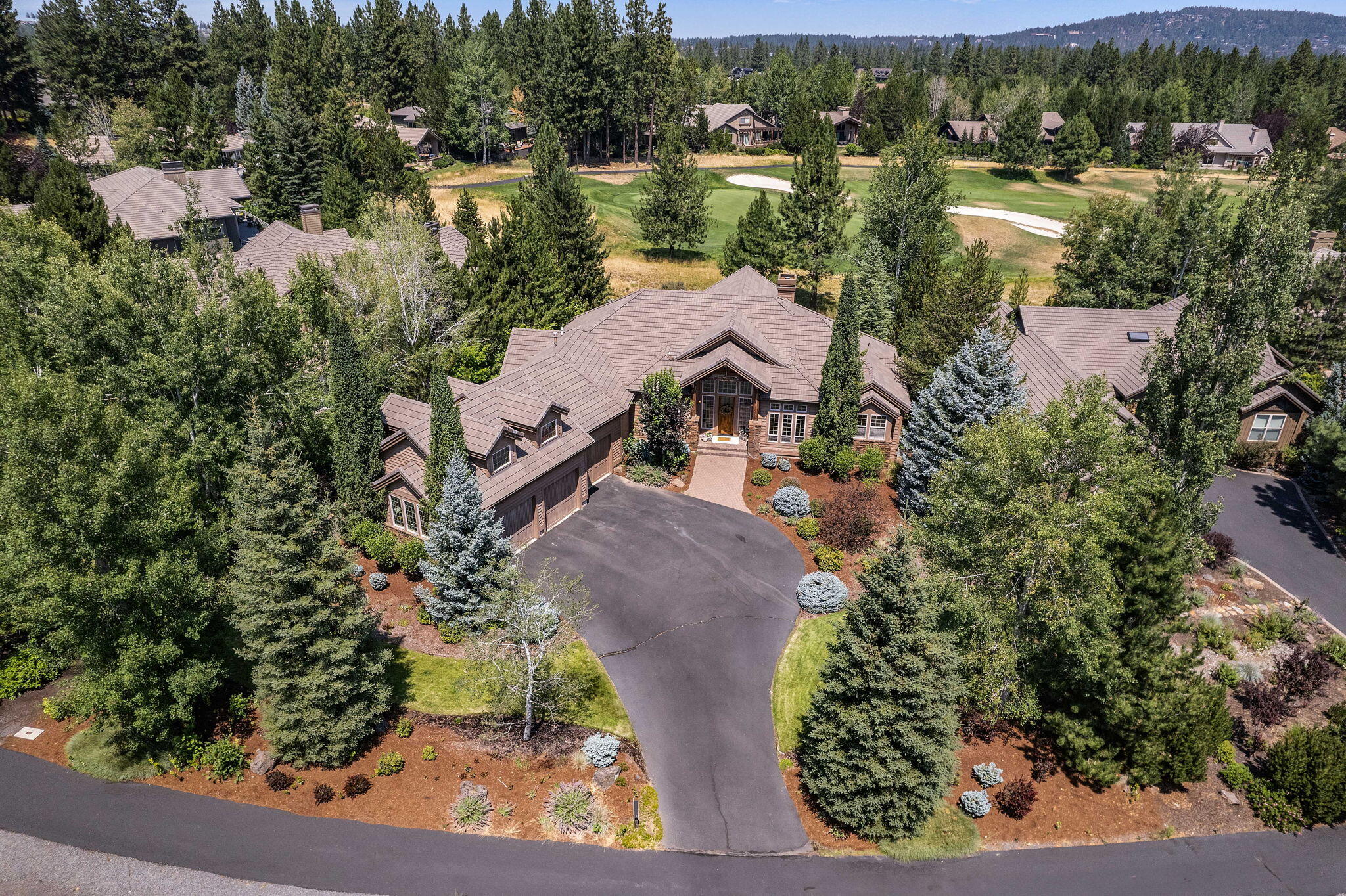 Broken Top - Residential