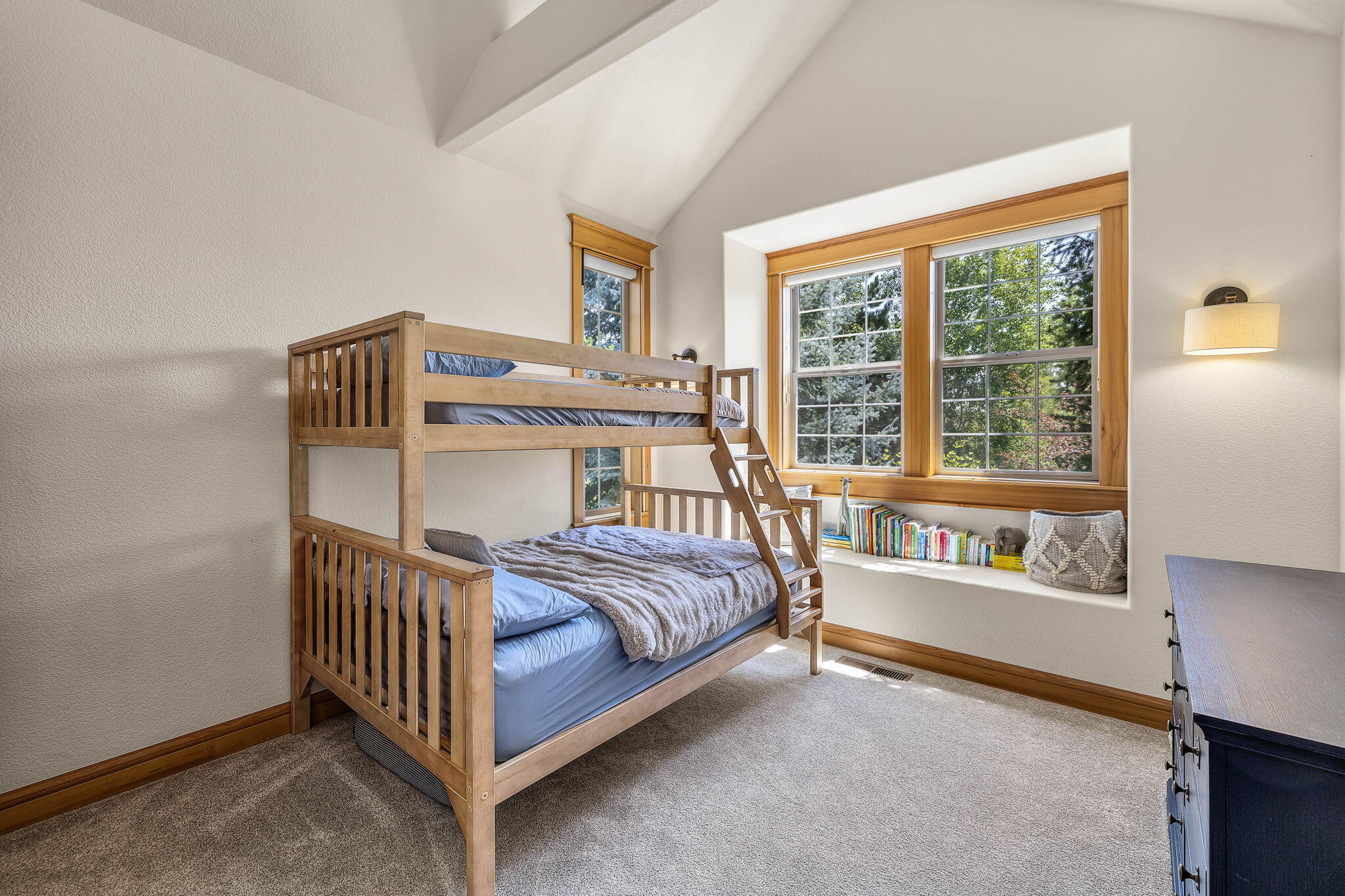 Broken Top - Residential