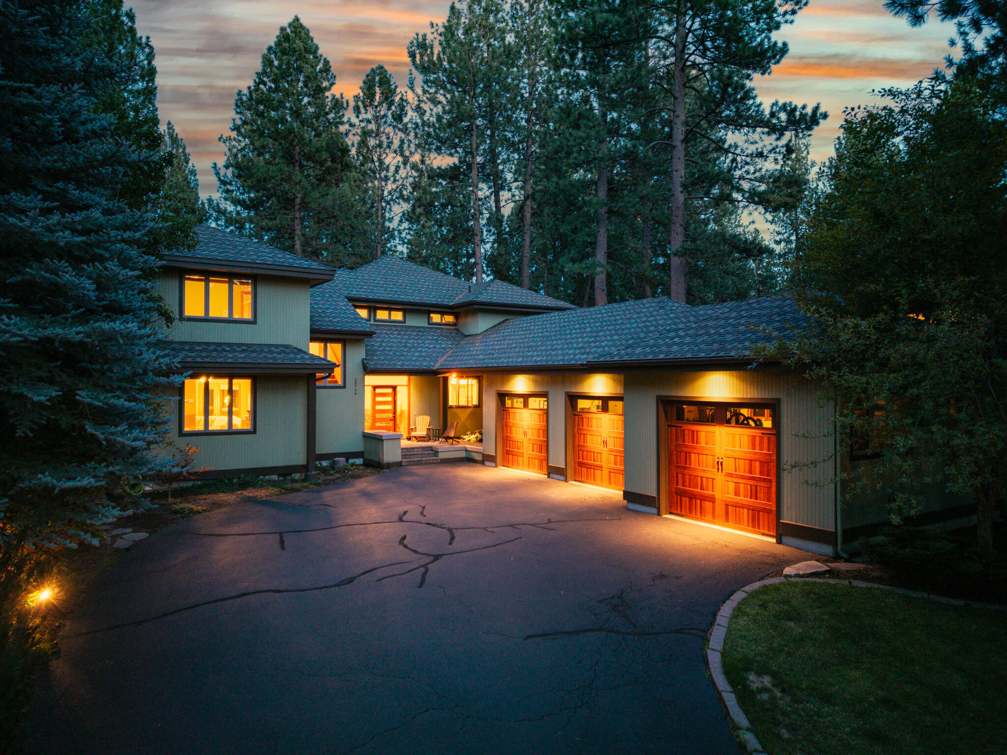 7th Mtn Golf Village - Residential