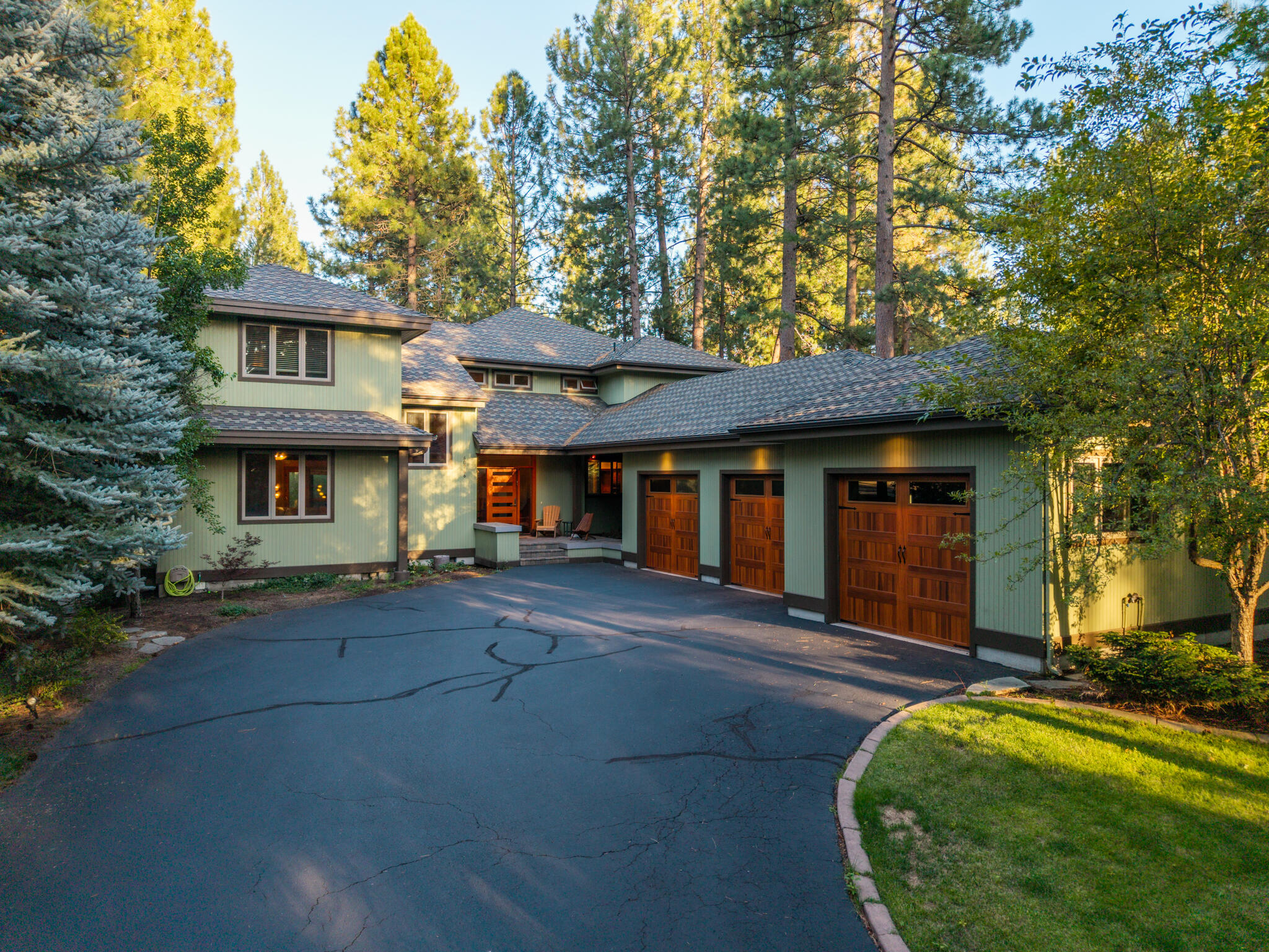 60766 Golf Village Loop