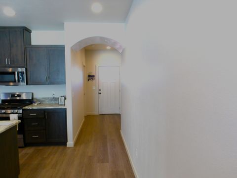 Tiny photo for 3178 NW Dogwood Avenue, Redmond, OR 97756 (MLS # 220213592)