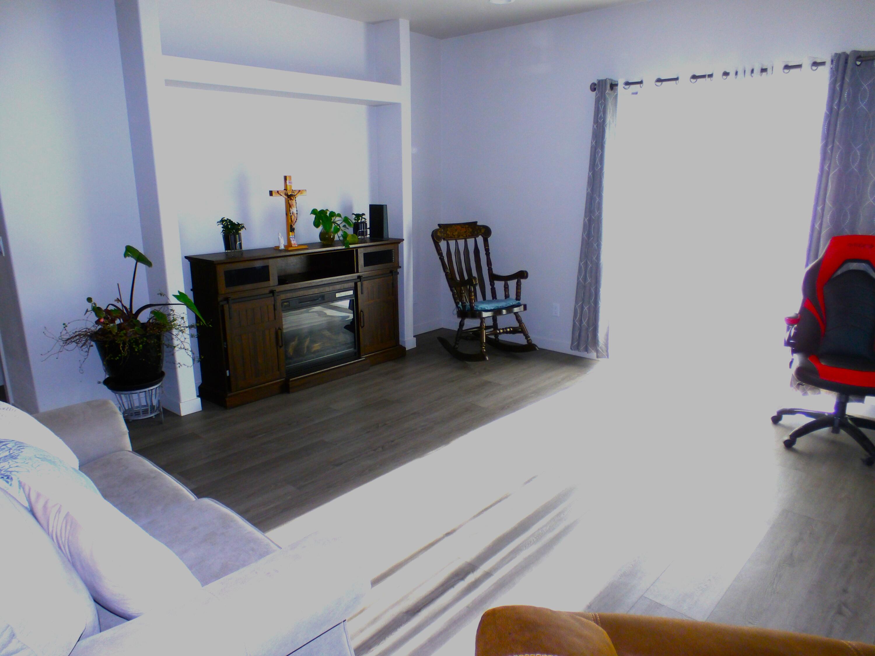 3178 NW Dogwood Avenue