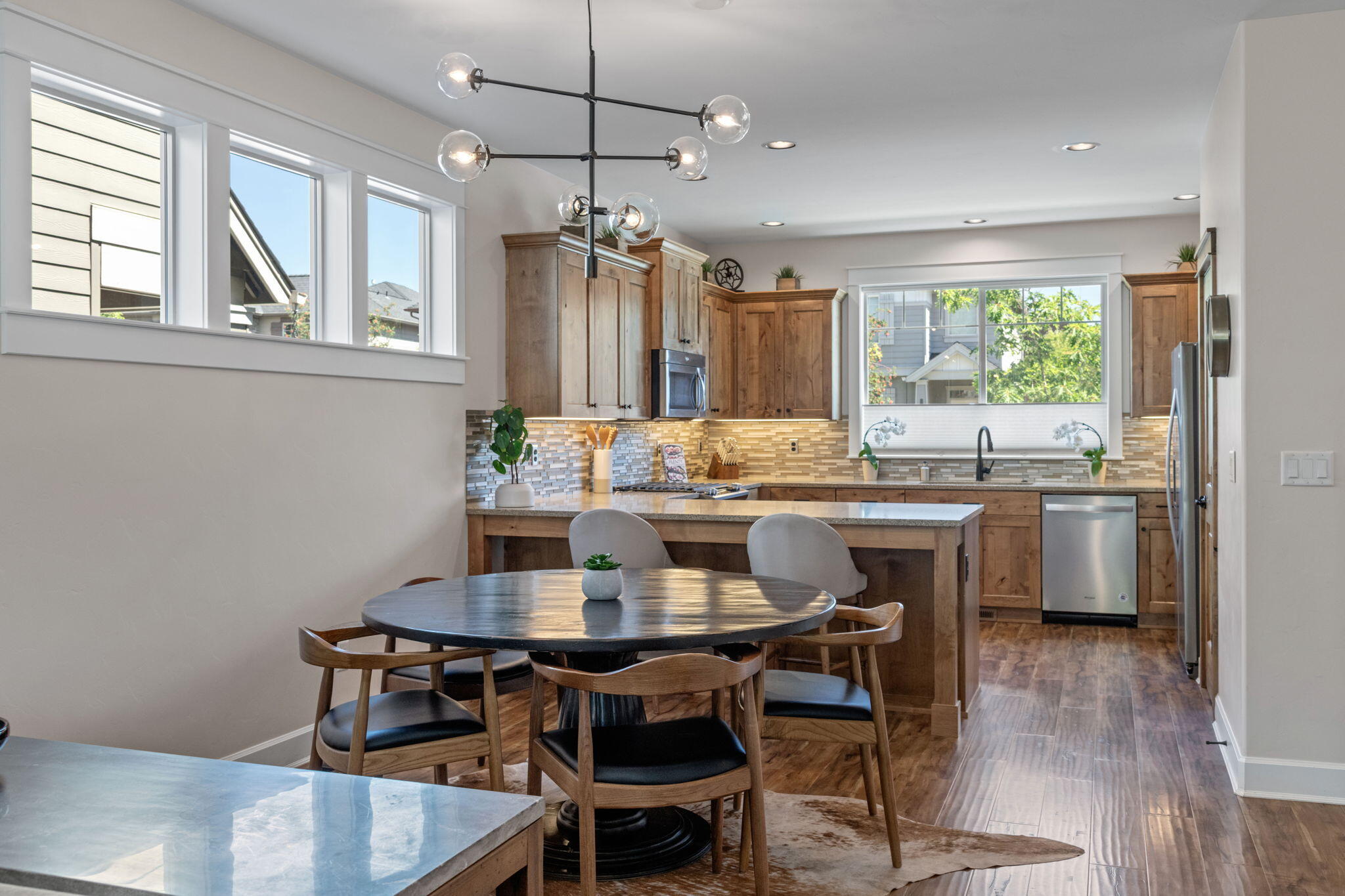 Lava Ridges - Residential