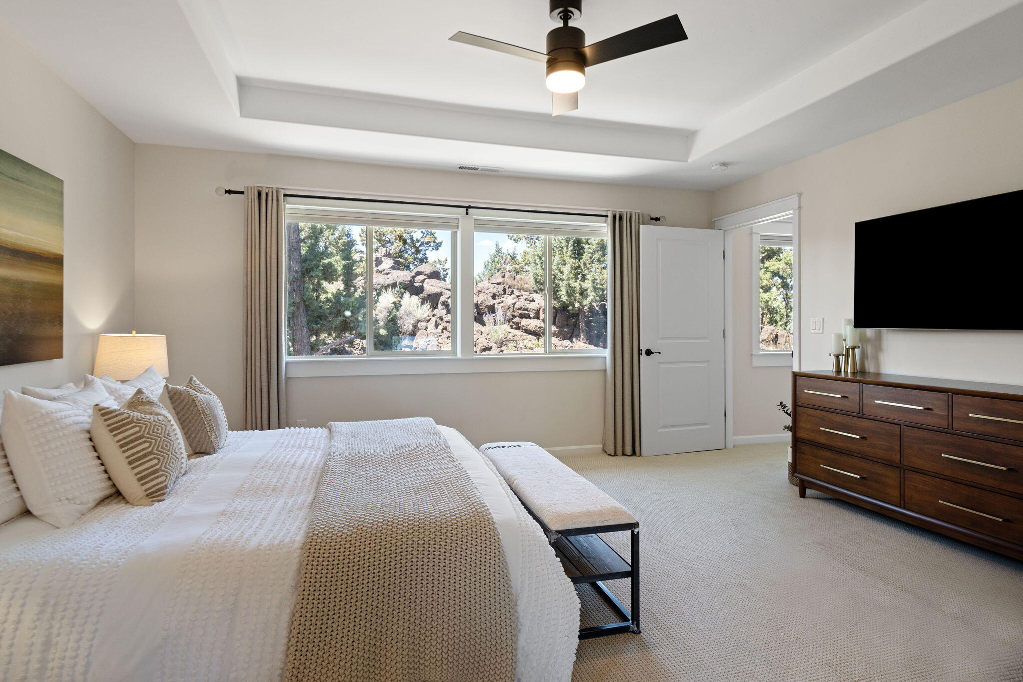 Lava Ridges - Residential