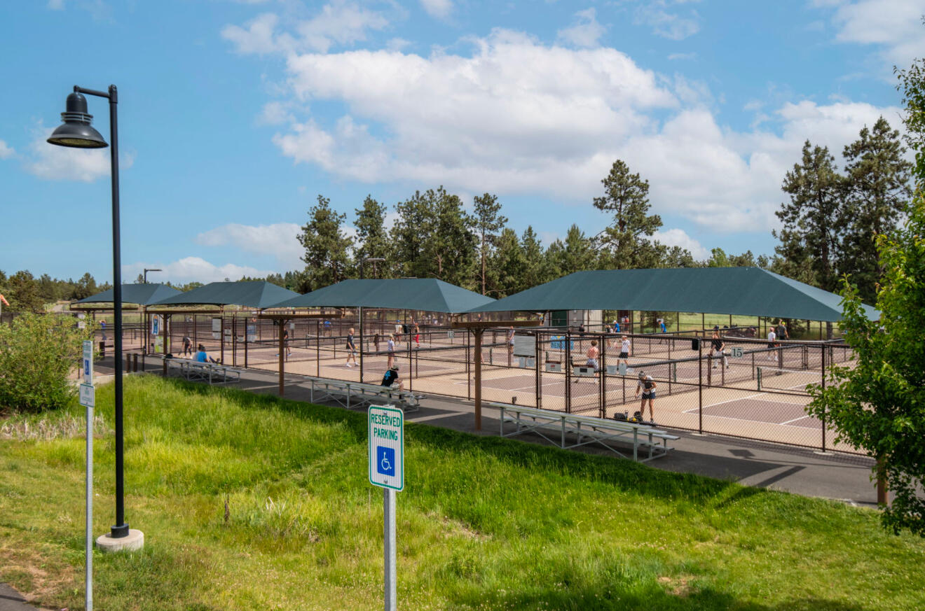 Lava Ridges - Residential