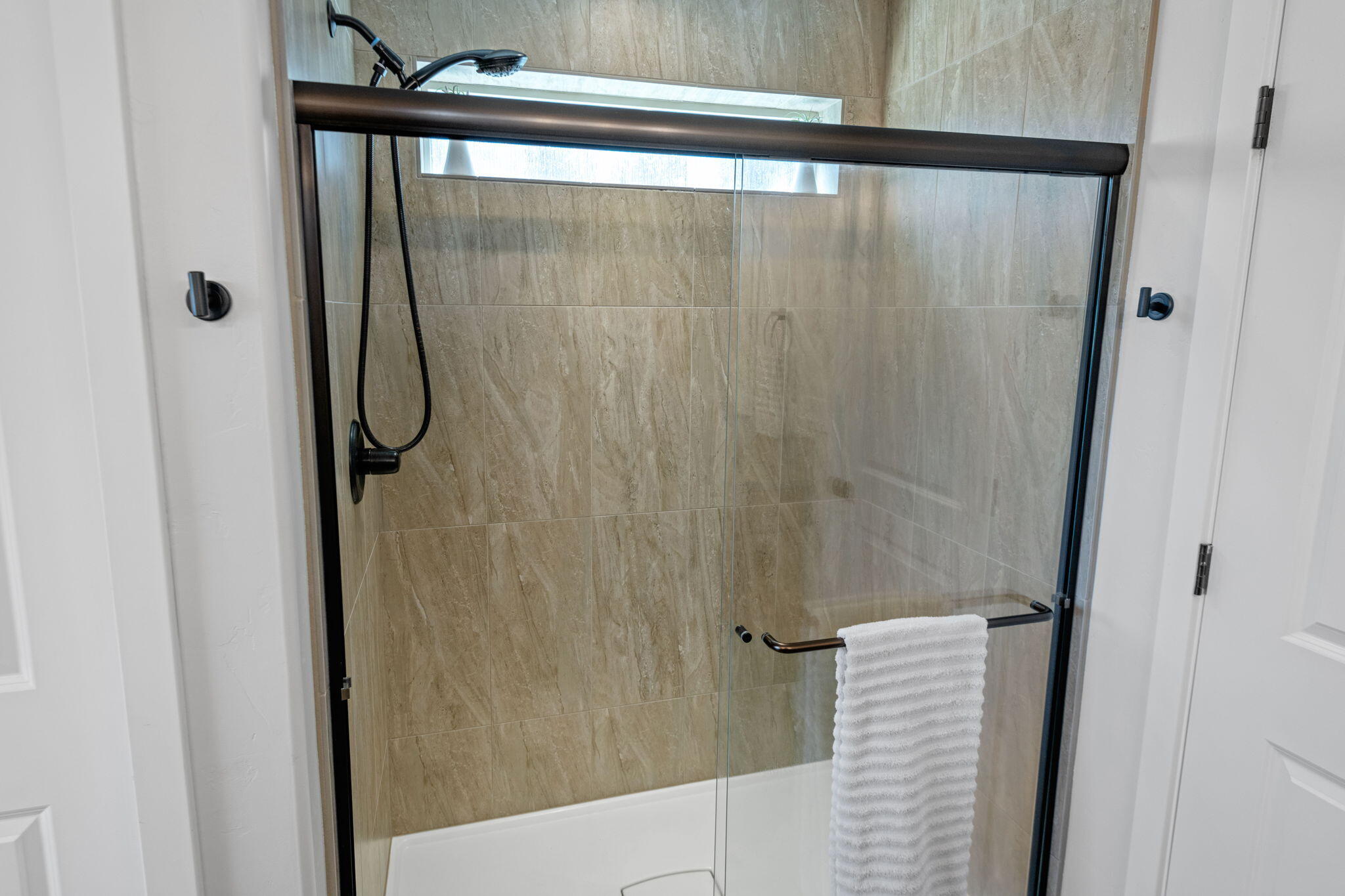 Lava Ridges - Residential