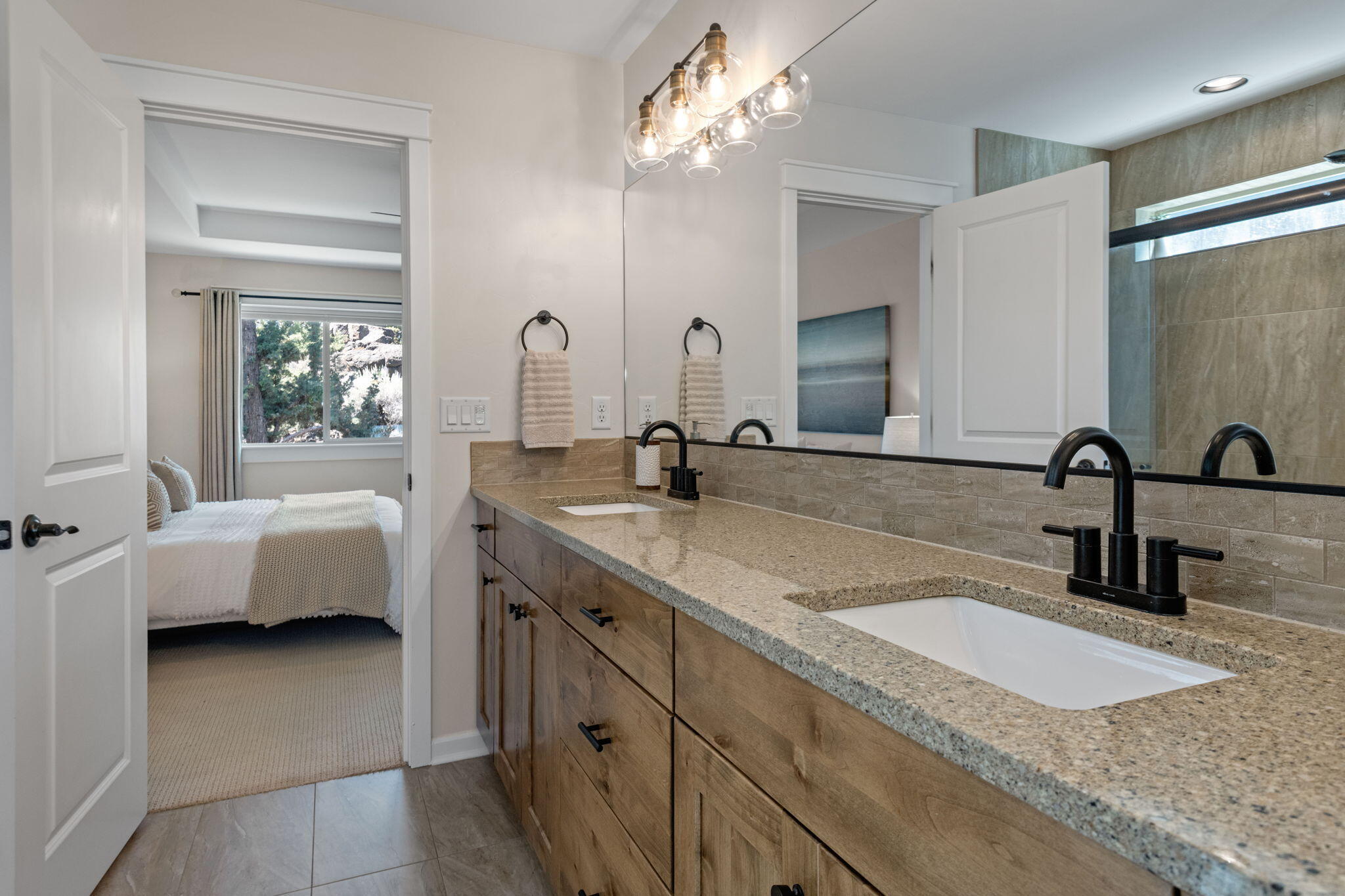 Lava Ridges - Residential