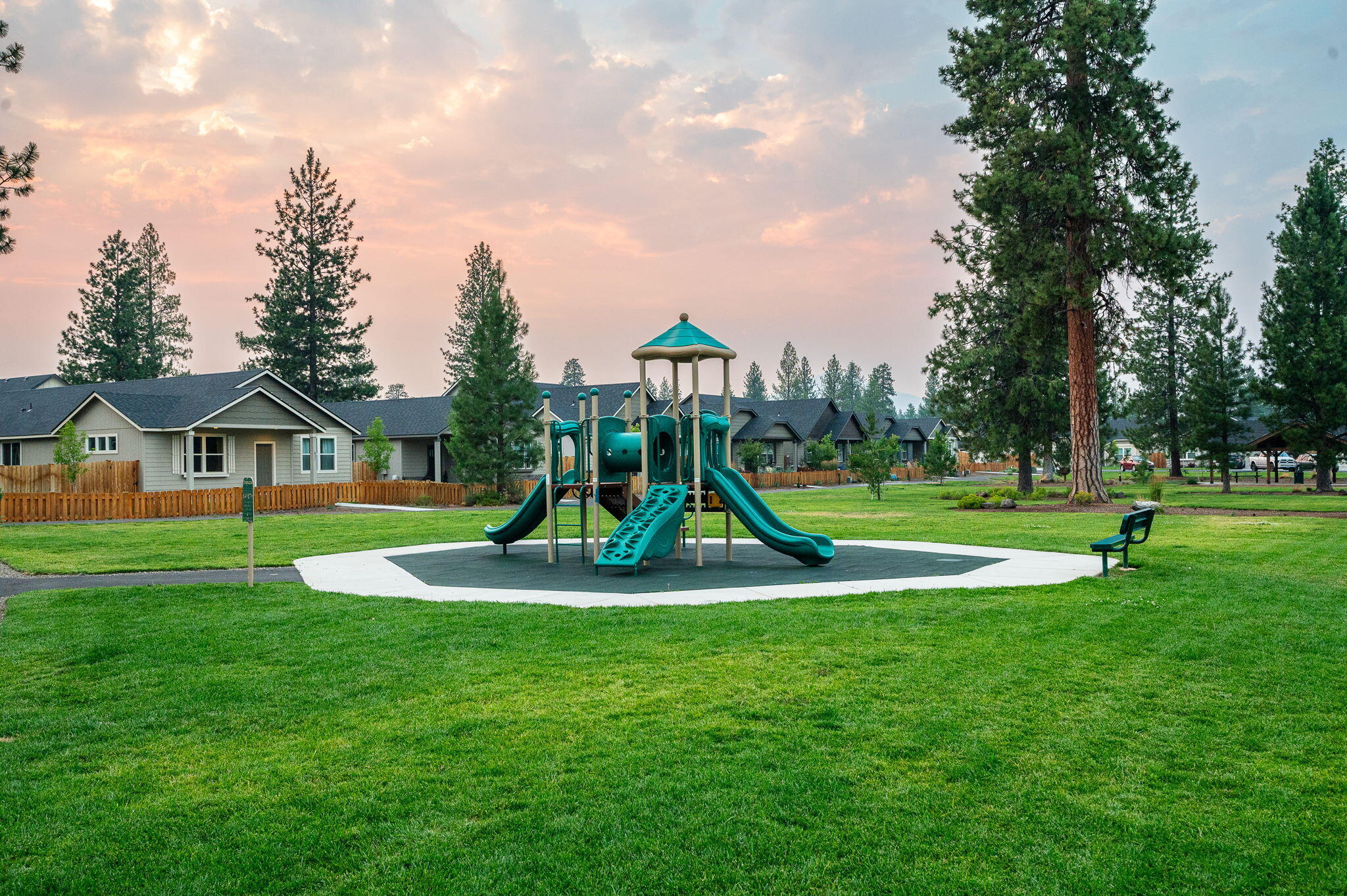 Mckenzie Meadow Vill - Residential