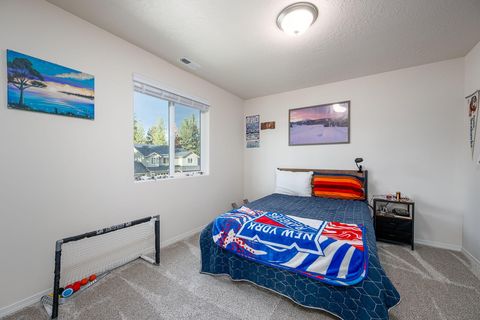 Tiny photo for 1705 W Williamson Avenue, Sisters, OR 97759 (MLS # 220210045)
