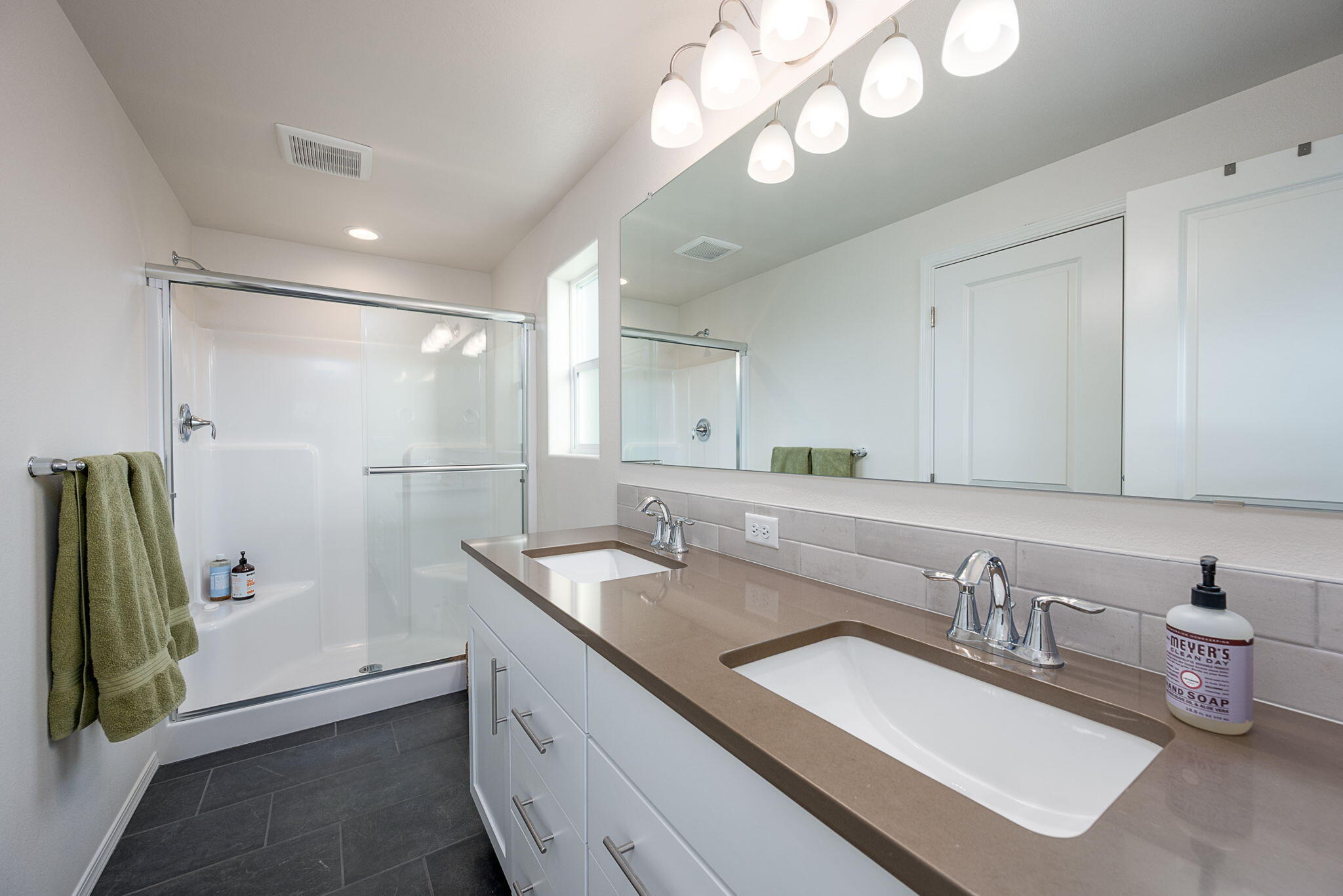 Mckenzie Meadow Vill - Residential