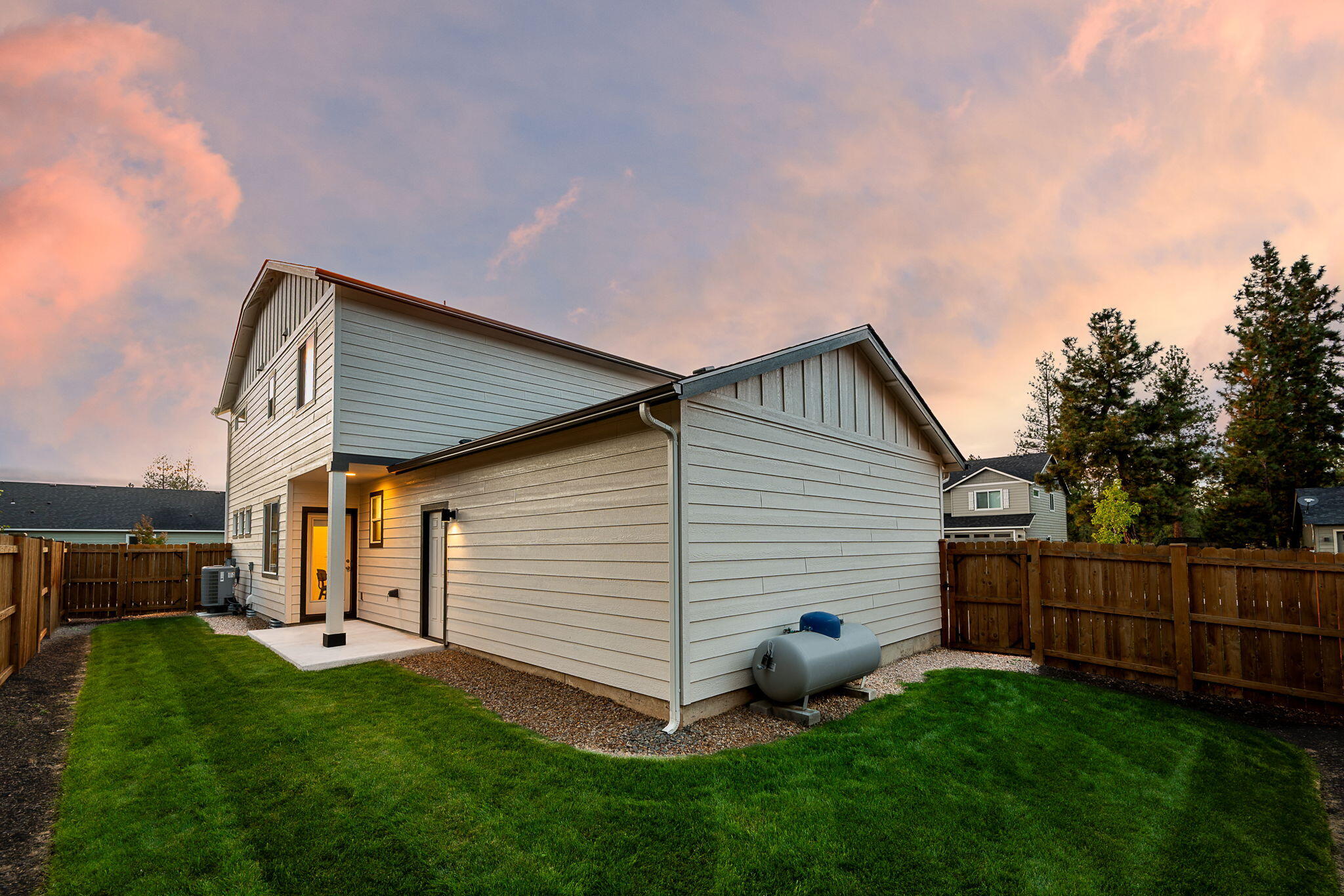 Mckenzie Meadow Vill - Residential