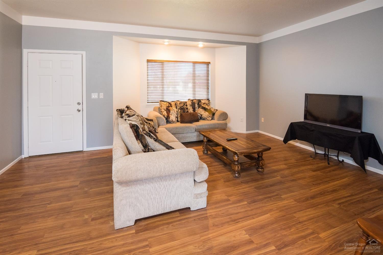 Obsidian Estate - Residential