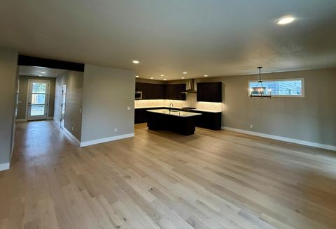 Tiny photo for 61425 SE Daybreak Court #Lot 6, Bend, OR 97702 (MLS # 220215624)