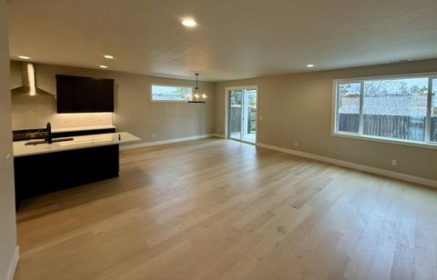 Tiny photo for 61425 SE Daybreak Court #Lot 6, Bend, OR 97702 (MLS # 220215624)