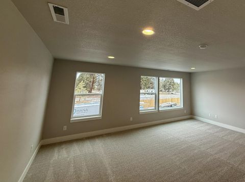 Tiny photo for 61425 SE Daybreak Court #Lot 6, Bend, OR 97702 (MLS # 220215624)