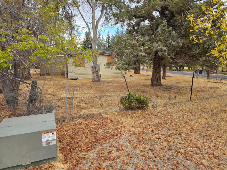 Seize this exceptional opportunity to build your dream home on a spacious 0.36-acre corner lot, perfectly positioned at the northwest edge of Redmond. Nestled in the heart of Central Oregon's stunning high desert landscape,