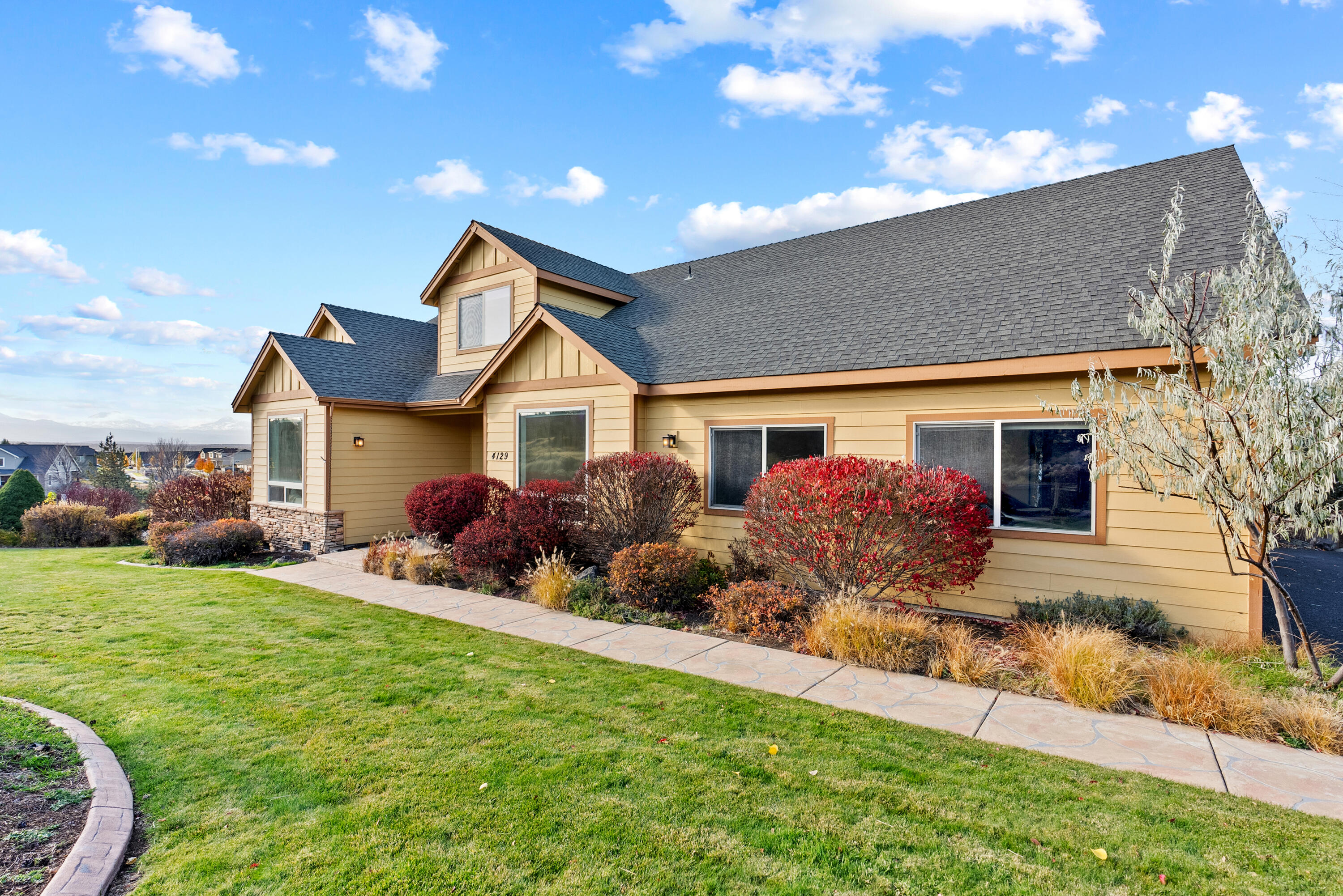 Majestic Ridge - Residential