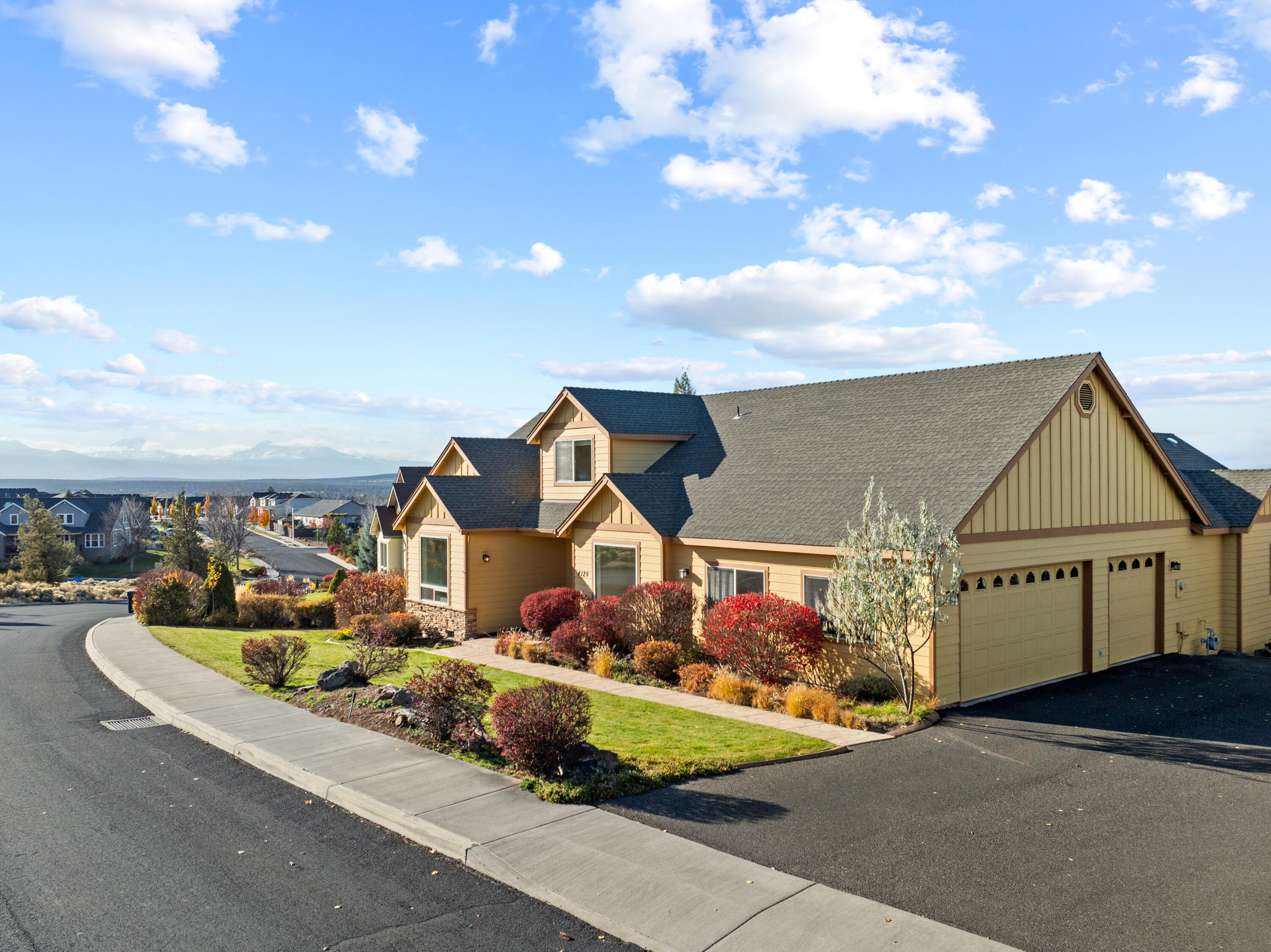 Majestic Ridge - Residential