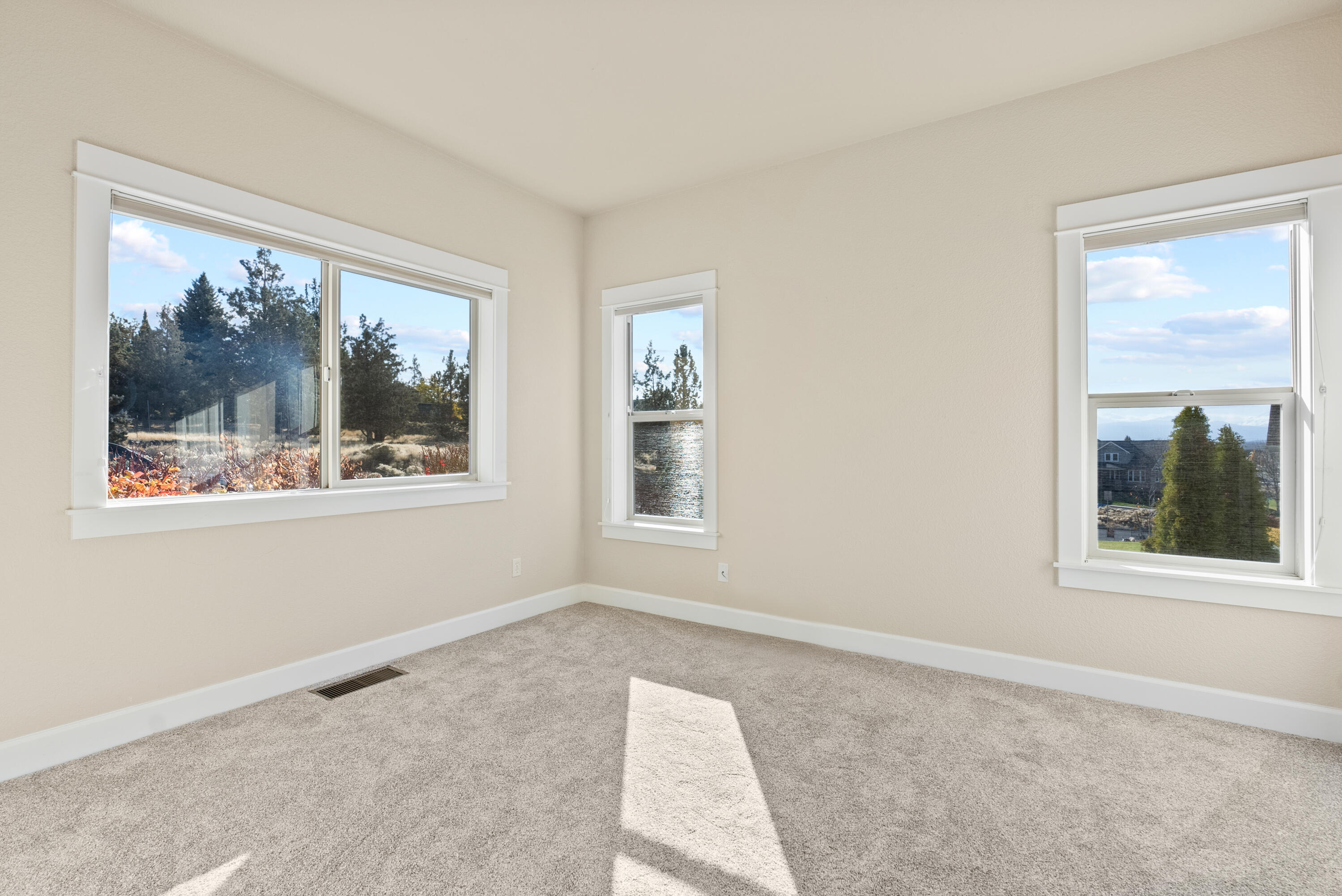 Majestic Ridge - Residential