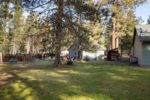 Tiny photo for 69341 Silver Spur, Sisters, OR 97759 (MLS # 220214038)