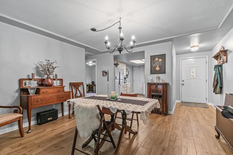 Tiny photo for 928 Brandi Way, Central Point, OR 97502 (MLS # 220210731)