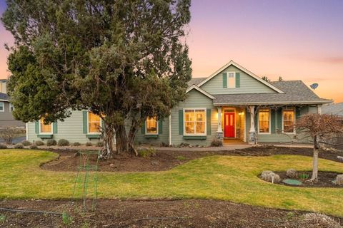 447 Highland Meadow Loop Redmond OR 97756