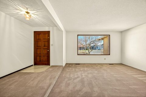 Tiny photo for 4055 Crestwood Circle, Central Point, OR 97502 (MLS # 220213997)