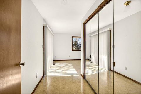 Tiny photo for 4055 Crestwood Circle, Central Point, OR 97502 (MLS # 220213997)