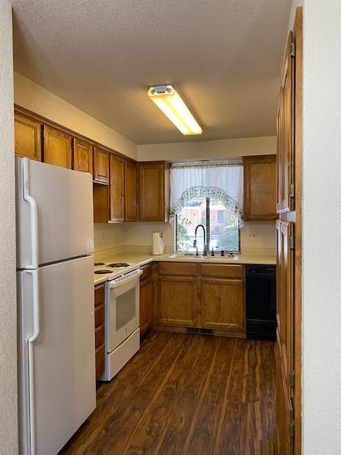 Leisure Estates Condominiums - Residential