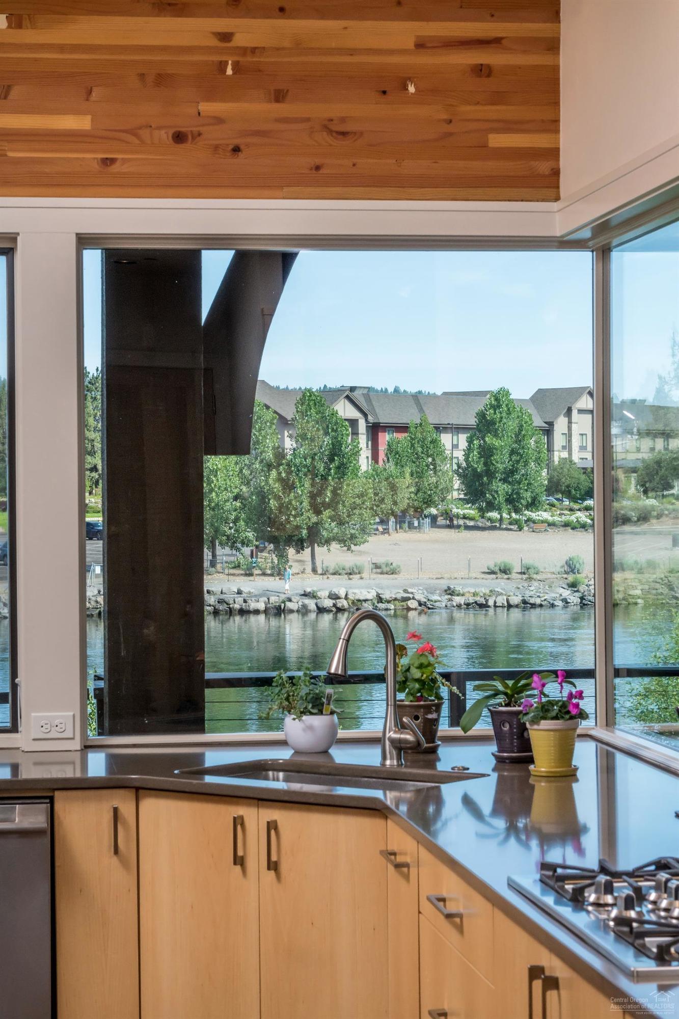 Deschutes Landing - Residential