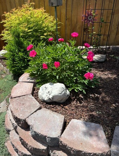 Tiny photo for 5119 Sturdivant Avenue, Klamath Falls, OR 97603 (MLS # 220213597)