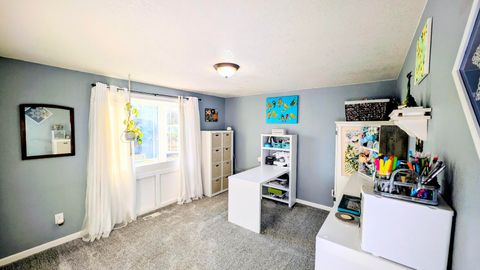 Tiny photo for 5119 Sturdivant Avenue, Klamath Falls, OR 97603 (MLS # 220213597)