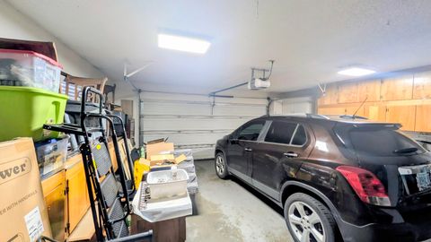 Tiny photo for 5119 Sturdivant Avenue, Klamath Falls, OR 97603 (MLS # 220213597)