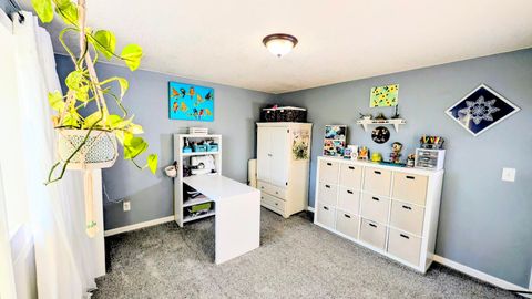 Tiny photo for 5119 Sturdivant Avenue, Klamath Falls, OR 97603 (MLS # 220213597)