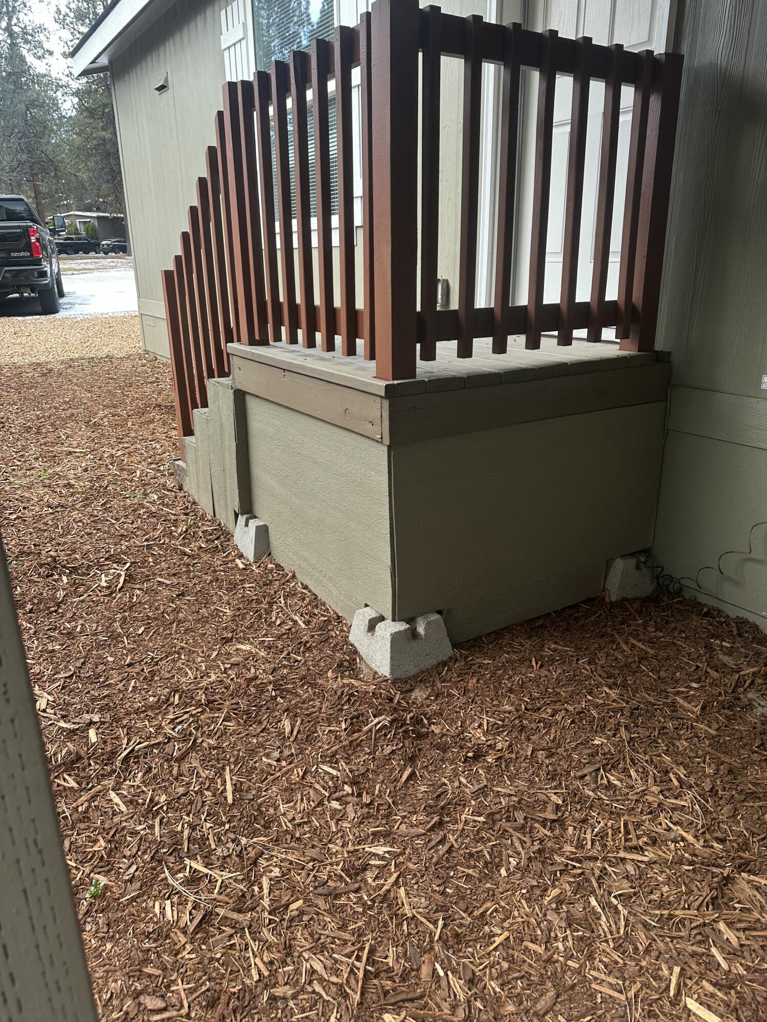 60901 Brosterhous Road 719