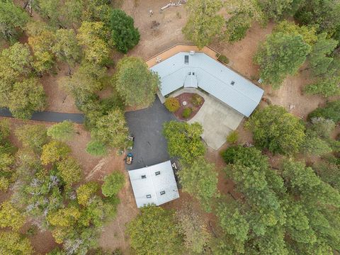 Tiny photo for 225 Lee Joy Drive, Grants Pass, OR 97526 (MLS # 220210811)