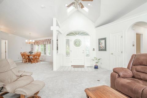 Tiny photo for 225 Lee Joy Drive, Grants Pass, OR 97526 (MLS # 220210811)