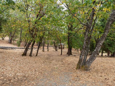 Tiny photo for 225 Lee Joy Drive, Grants Pass, OR 97526 (MLS # 220210811)