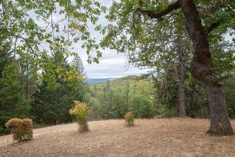 Tiny photo for 225 Lee Joy Drive, Grants Pass, OR 97526 (MLS # 220210811)