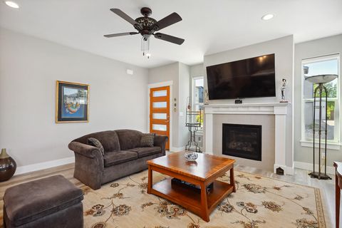 Tiny photo for 1250 29th Street, Hood River, OR 97031 (MLS # 220212848)