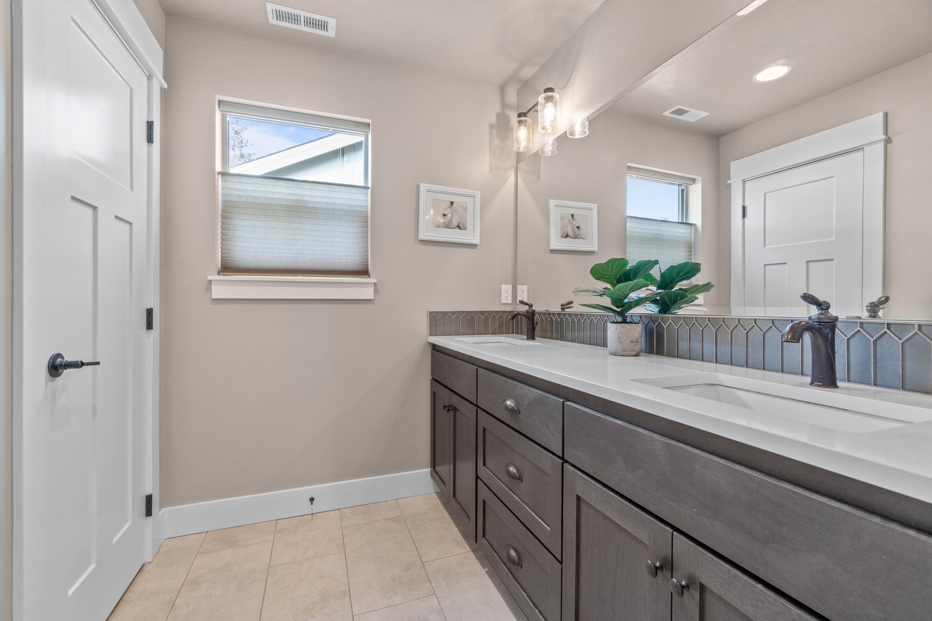 Rimrock Riders - Residential