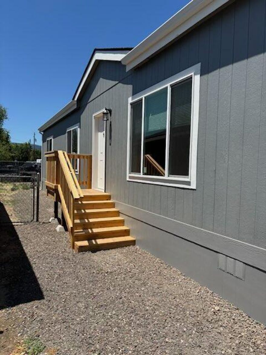 New Manufactured Home. 3 bedroom, 2 bath