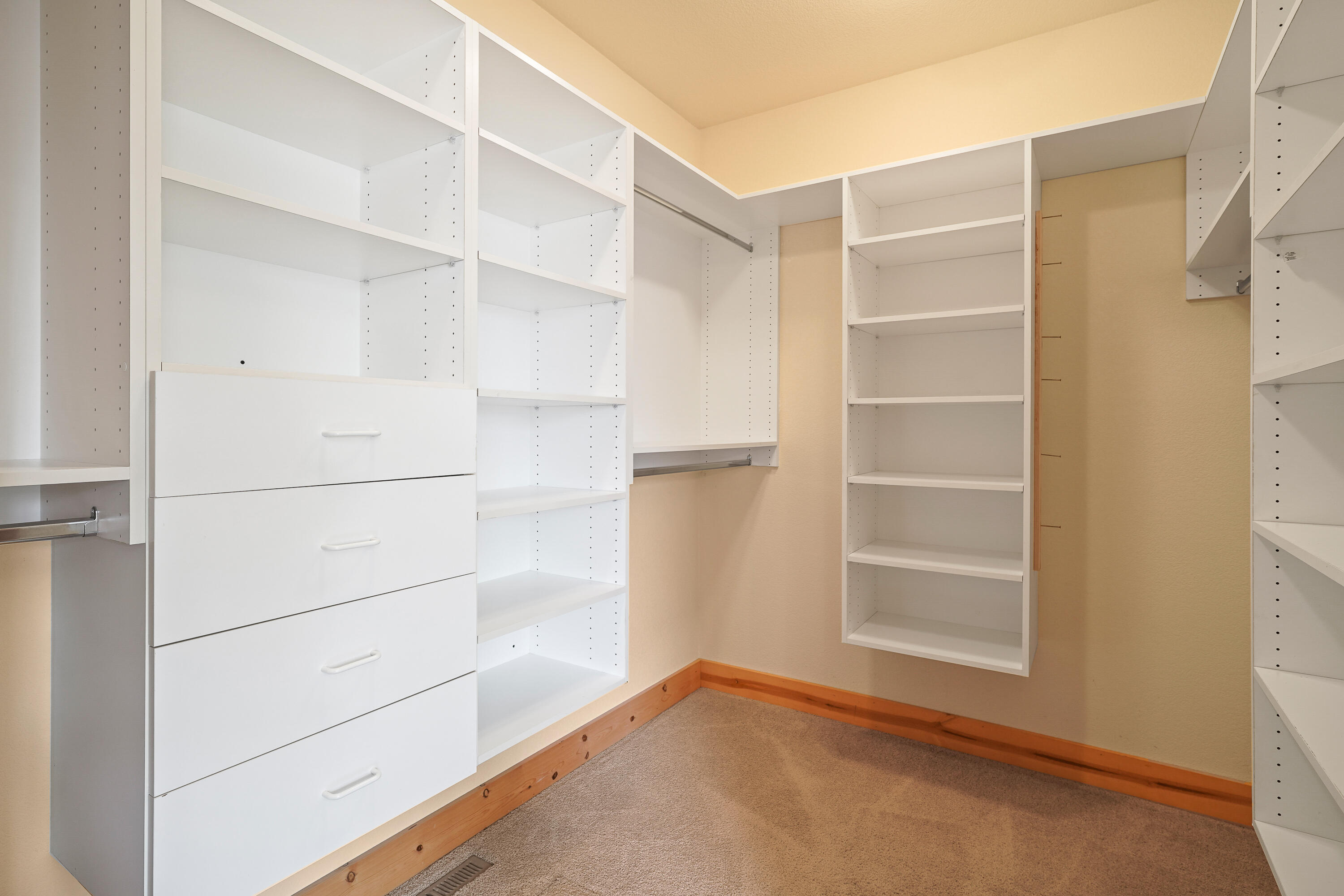 Sherwood Estate - Residential