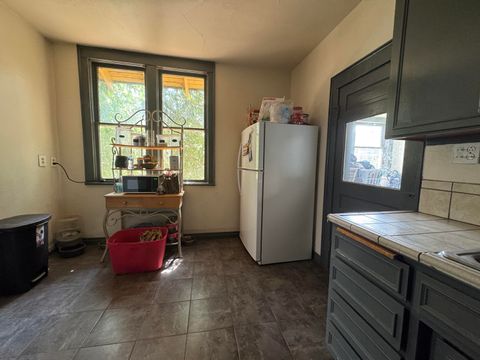Tiny photo for 626 N 9th Street, Klamath Falls, OR 97601 (MLS # 220214277)