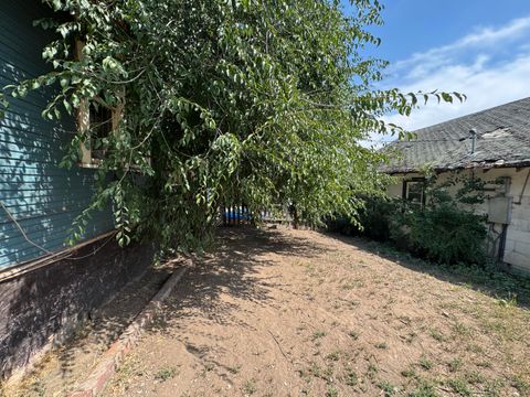 Tiny photo for 626 N 9th Street, Klamath Falls, OR 97601 (MLS # 220214277)