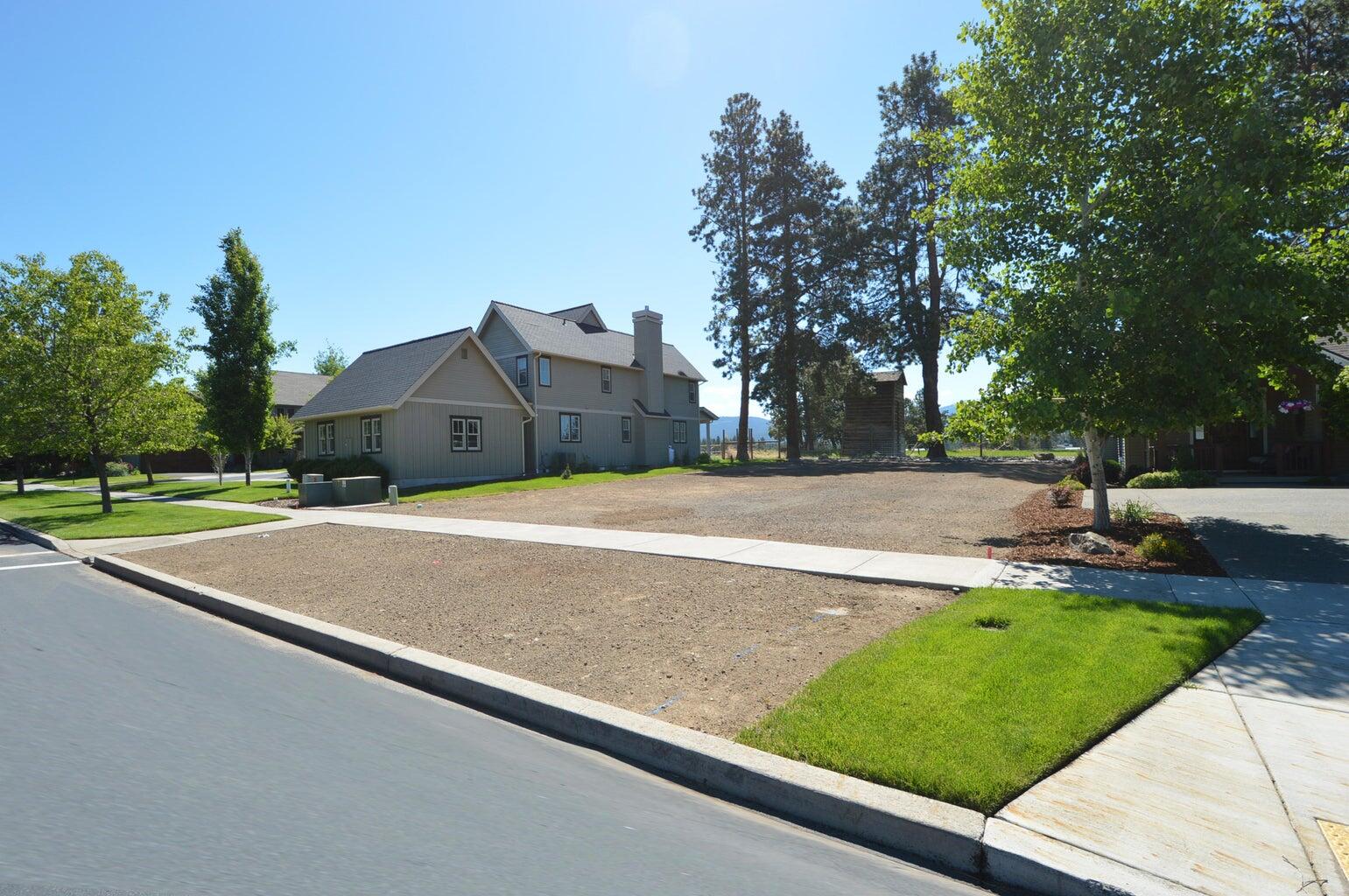 Pine Meadow Vill - Land