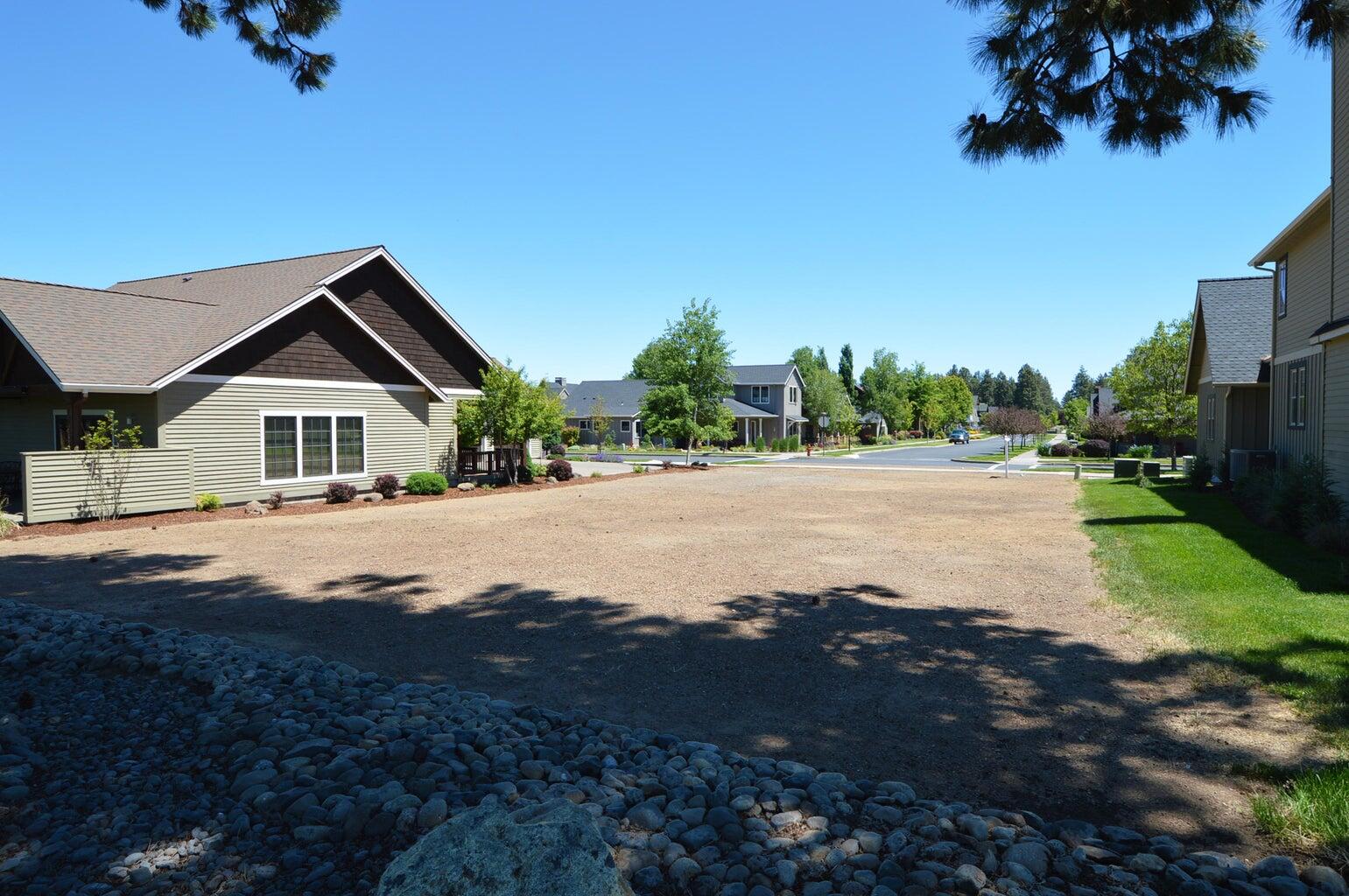 Pine Meadow Vill - Land