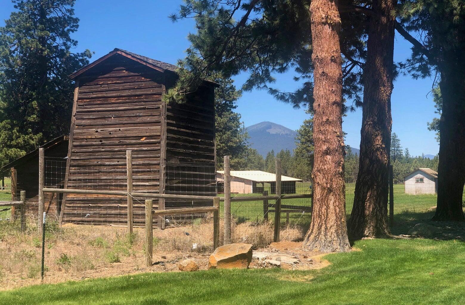 Pine Meadow Vill - Land